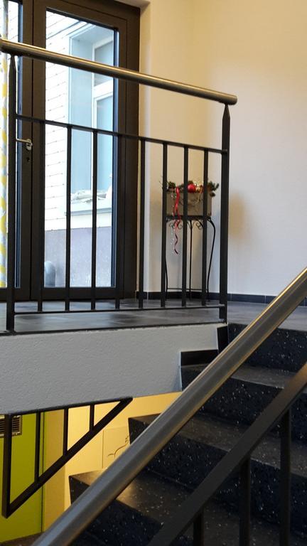 Hotel Restaurant Rössli Uetendorf Exteriör bild
